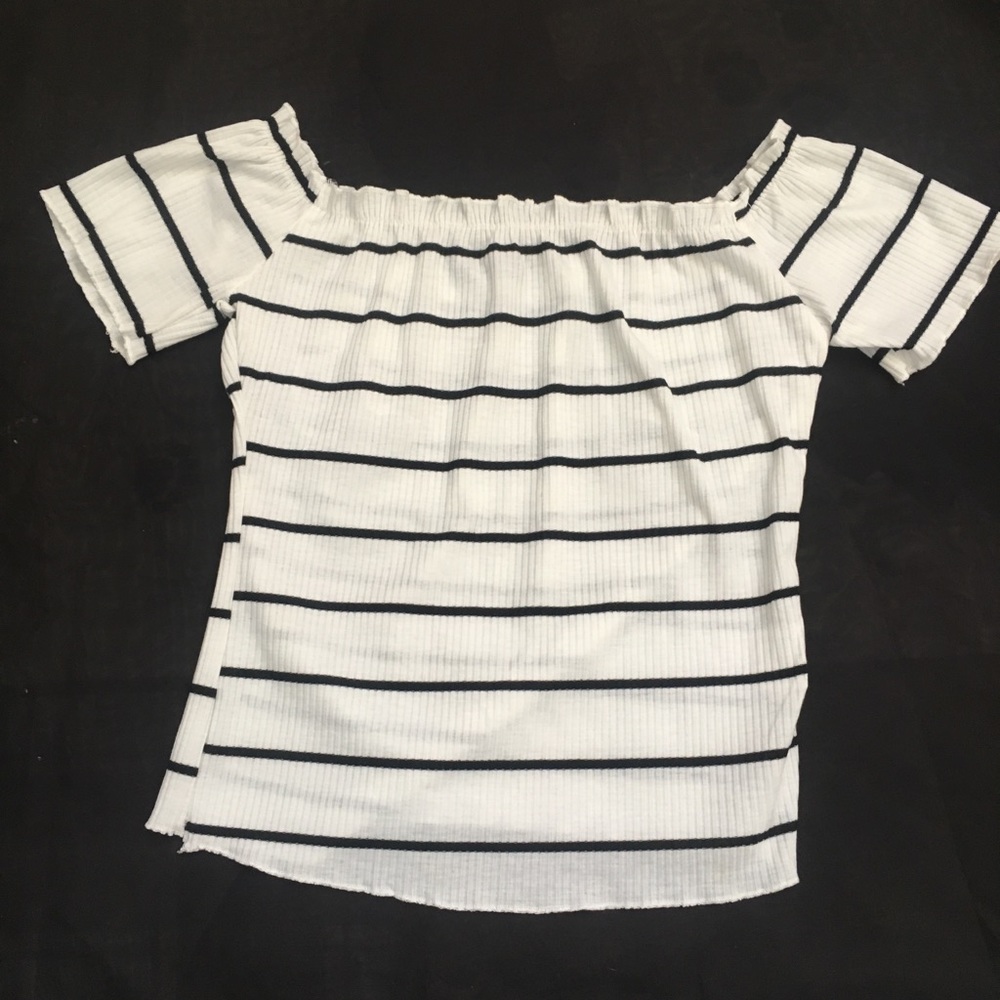 SHEIN Striped Crop Top